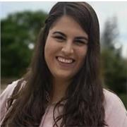 Mi nombre es sheila y ofrezco clases particulares o refuerzo para niños/as infantil, primaria, primero y segundo de la ESO. Tengo experiencia siendo docente en actividades extraescolares. Además, soy graduada en magisterio infantil y primaria, actualmente